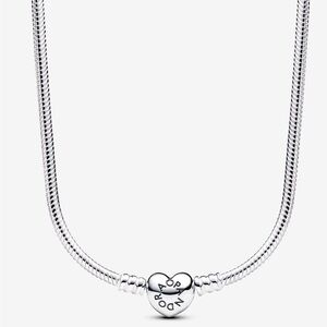 New pandora moments heart clasp closure, snake chain necklace